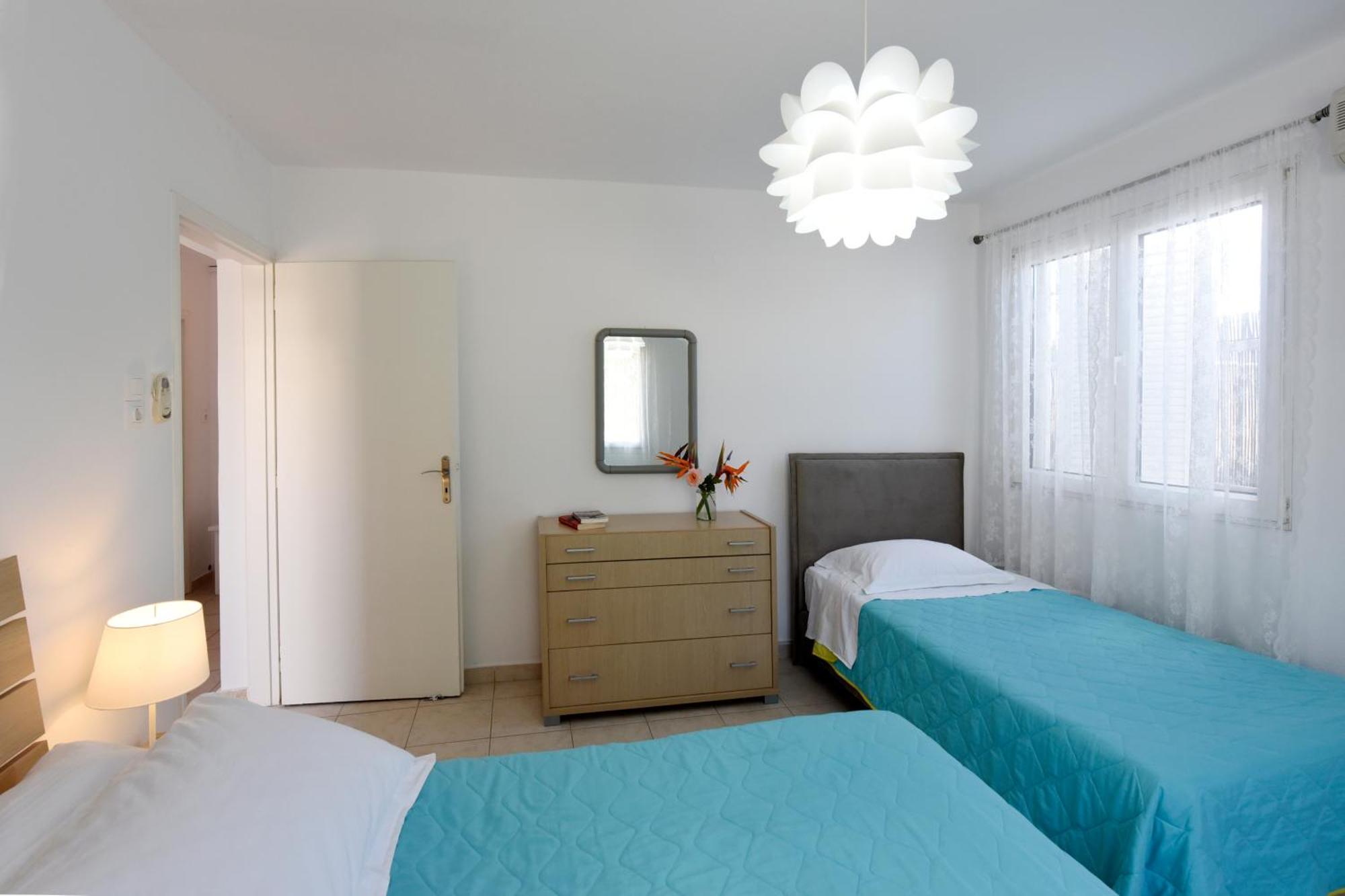 Tsakanos Apartments Adámas Rom bilde